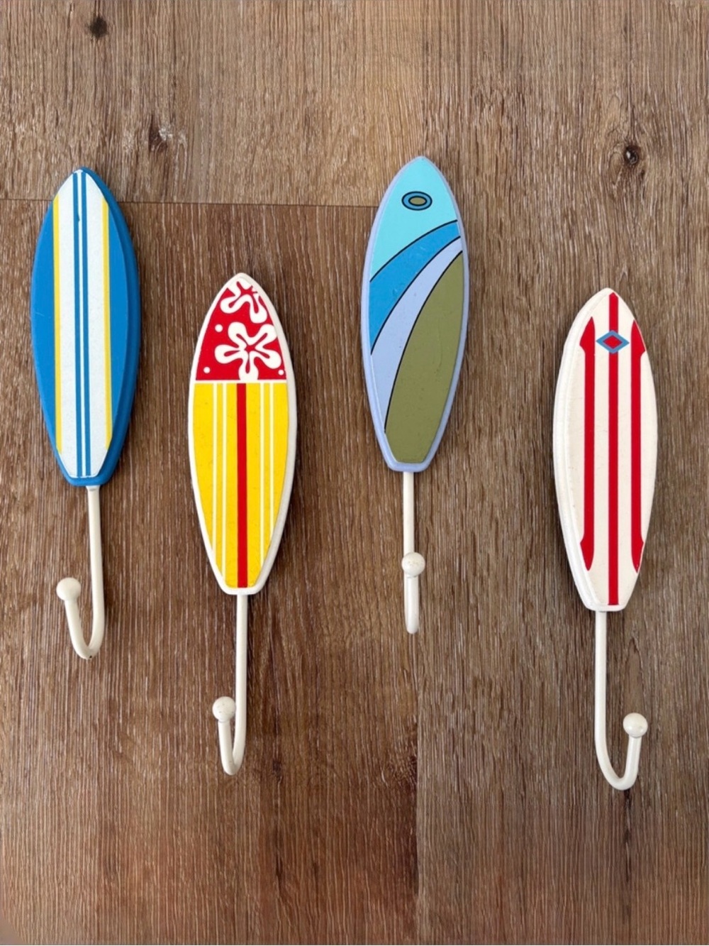 Coastal House Decor Surfboard Wall Hooks Set of 4 in Multicolor| Beach House